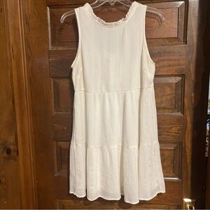 ANDREE BY UNIT Elegant Cream Dress